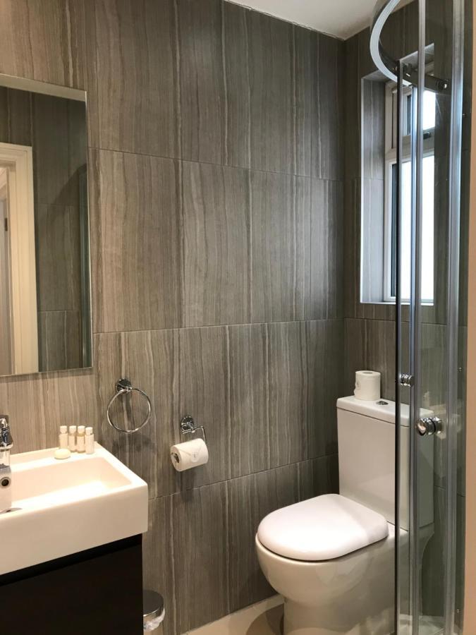 25 Ongar Road By Viridian Apartments لندن المظهر الخارجي الصورة